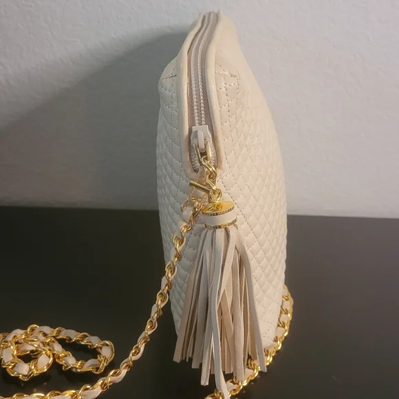 Bally Quilted Leather Chain  Crossbody Bag - Picture 7 of 16